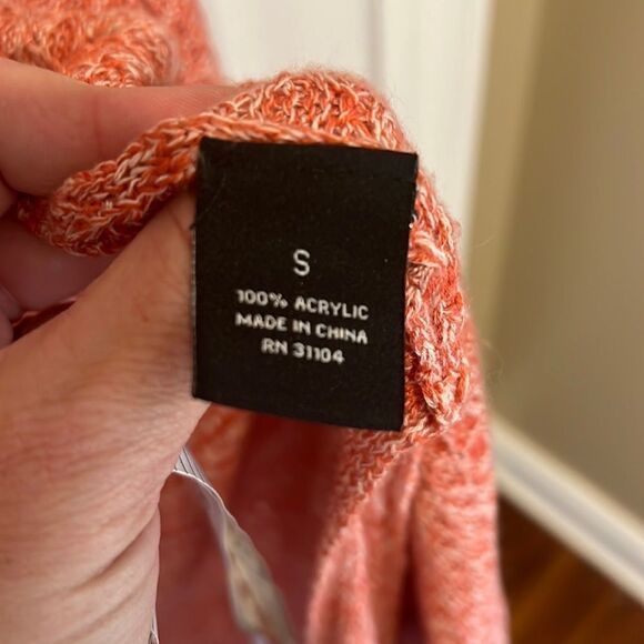 New Directions Sweater Vest - Picture 4 of 6